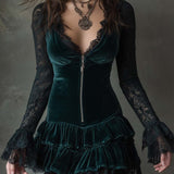 Sötétzöld bársony mini ruha csipke ujjal