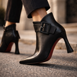 Magas sarkú Ankle Bootok Oversized Csattal