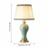 Elegantná stolná lampa z keramiky a textilu s kvetinovým motívom