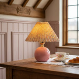 Stolná Lampa z Keramiky a Textilu s Retro Kvetinovým Motívom