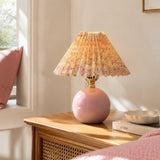 Stolná Lampa z Keramiky a Textilu s Retro Kvetinovým Motívom