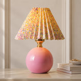 Stolná Lampa z Keramiky a Textilu s Retro Kvetinovým Motívom